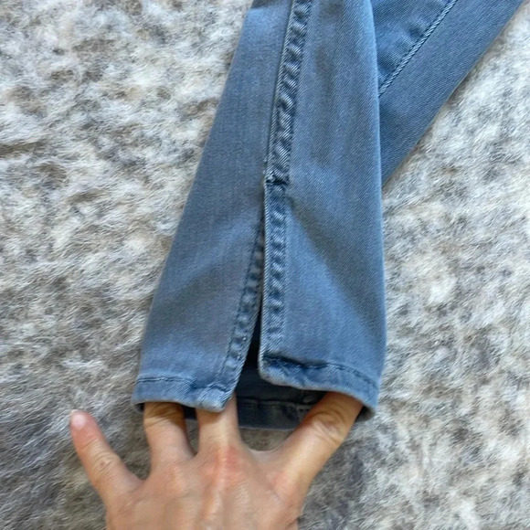 🔥4/$20  Michelle by Comune Jeans - Picture 3 of 10